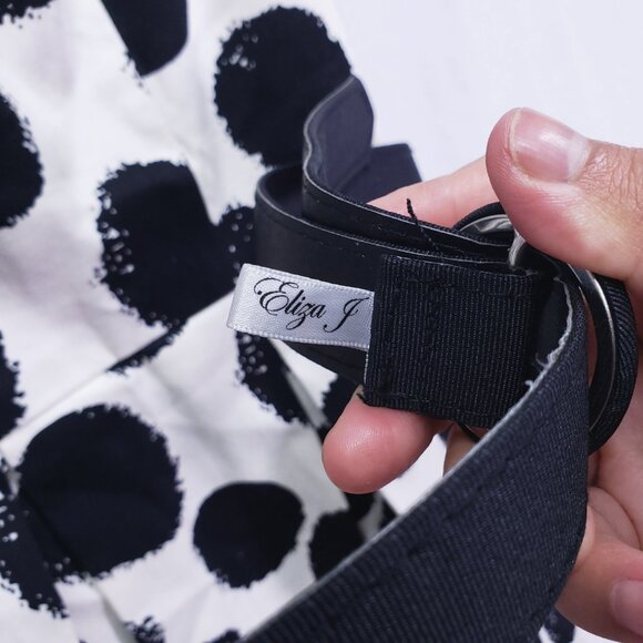 Eliza J Fit & Flare Dress Sz 6 Womans Black White Polka Dot Sleeveless Pleated - Picture 6 of 14